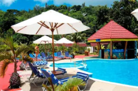 Hotel Berjaya Praslin Beach